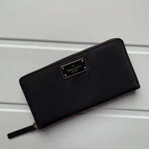 black kate spade wallet